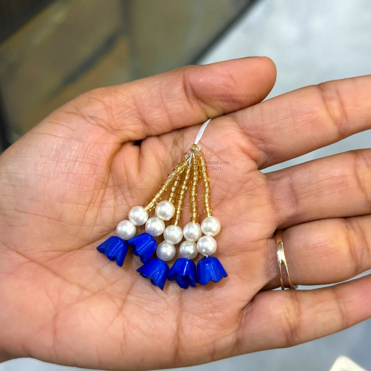 Blue Mini Flower Hanging Latkan - L20