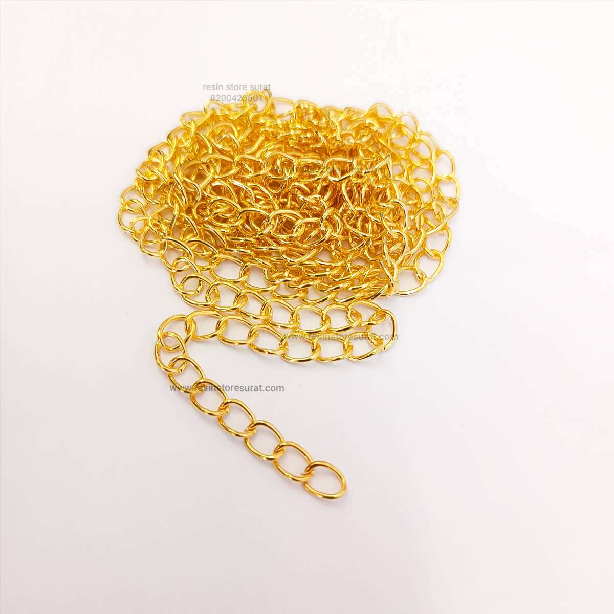Hanging Chain Gold