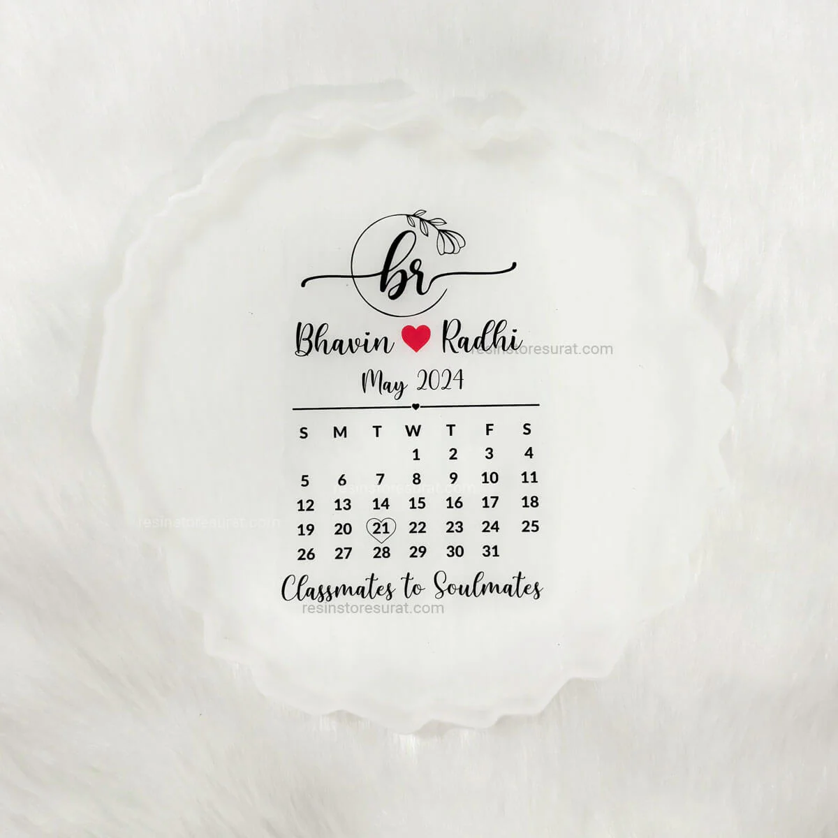 Initial logo & Couple name with calendar - Custom Insert Sheet