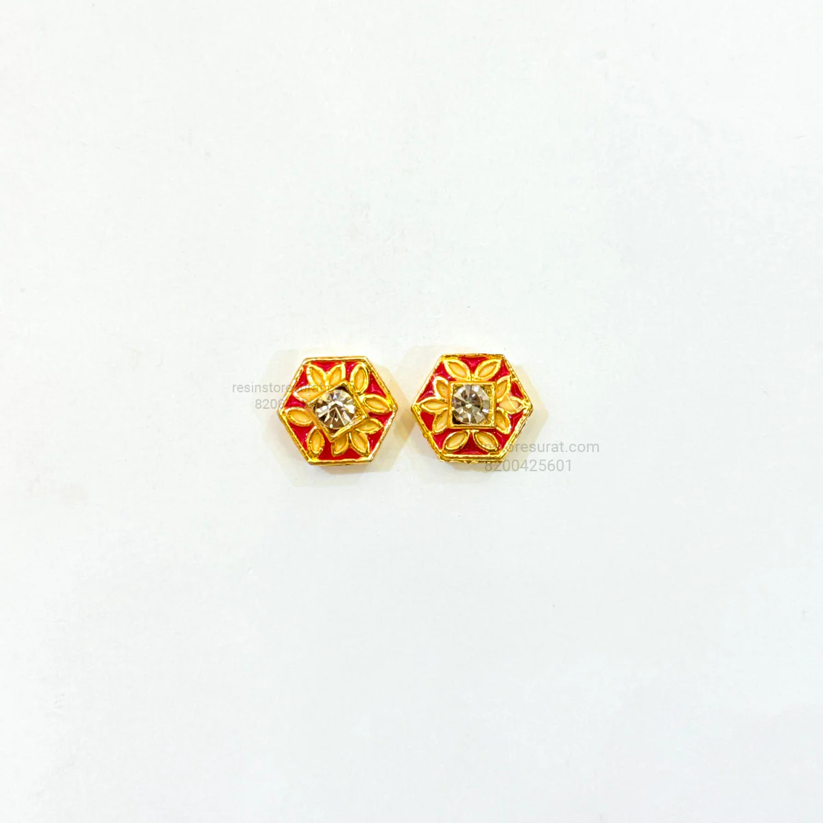 Meena Red Yellow Diamond Hexagon Gold Charm B18