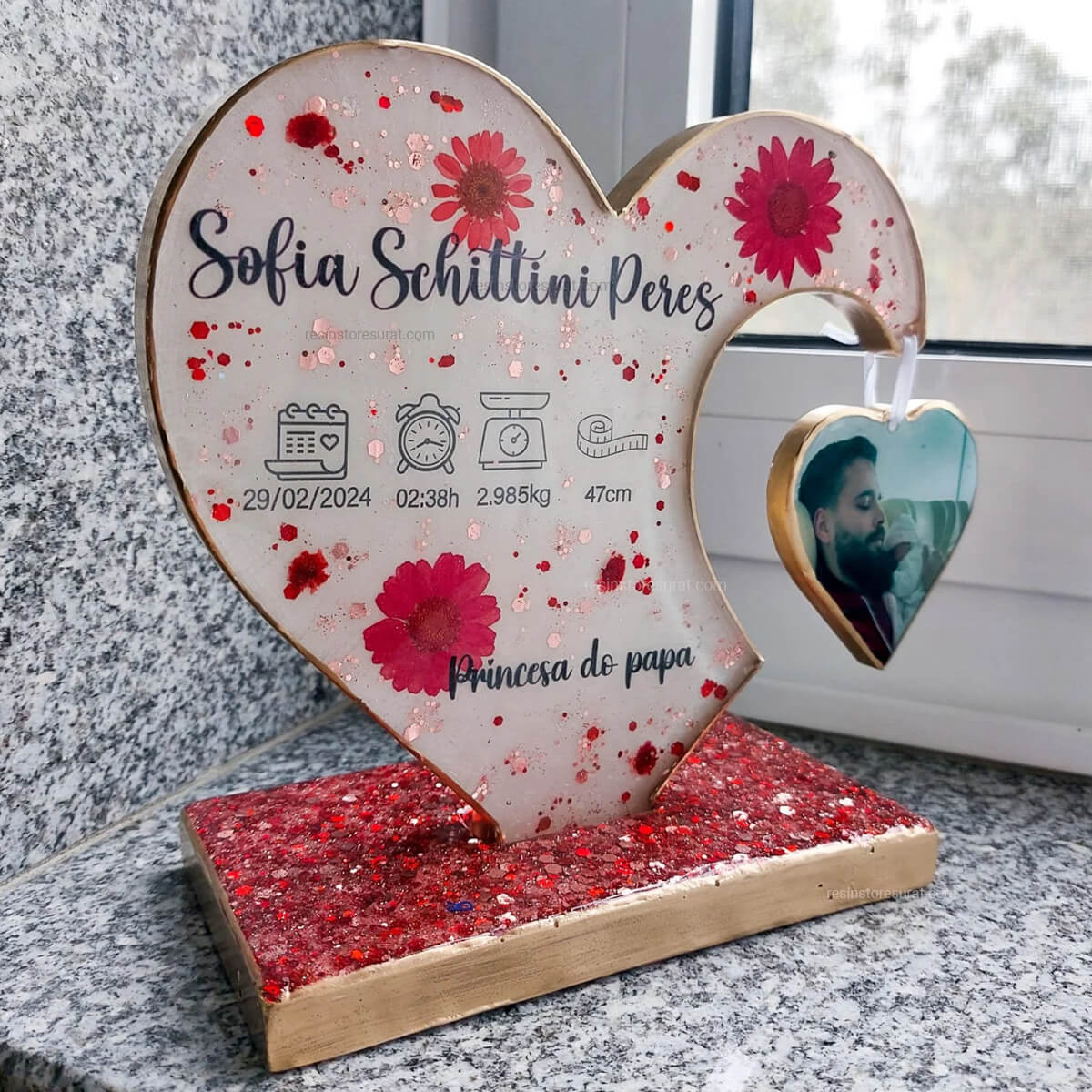 Side Hanging Heart Photo Frame Resin Mould - Image 3