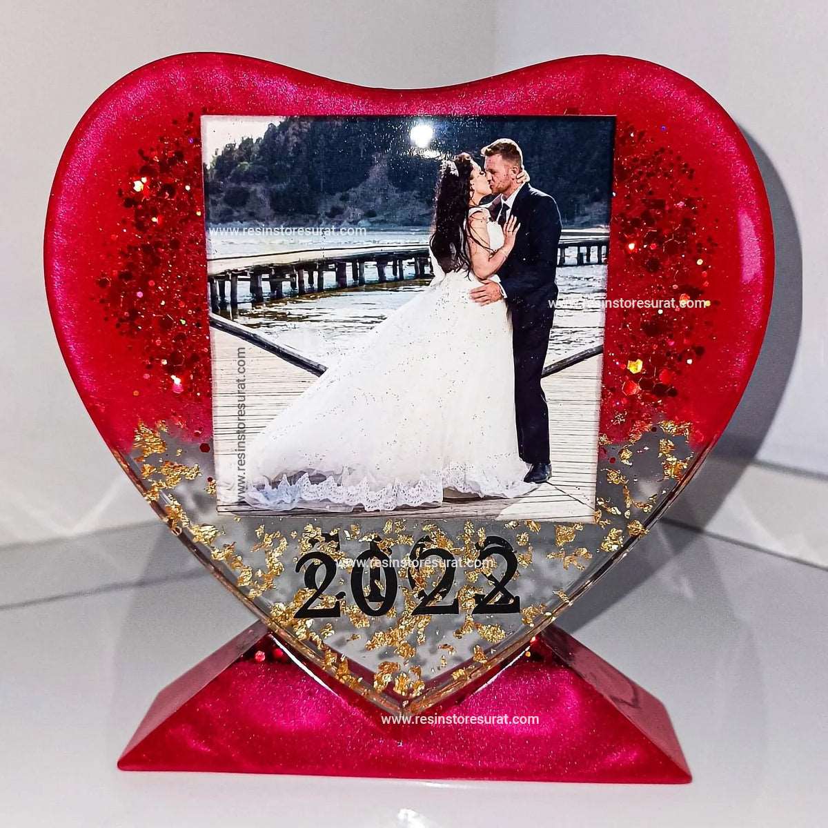 Resin Heart Stand Photo Beginner Kit - Image 2