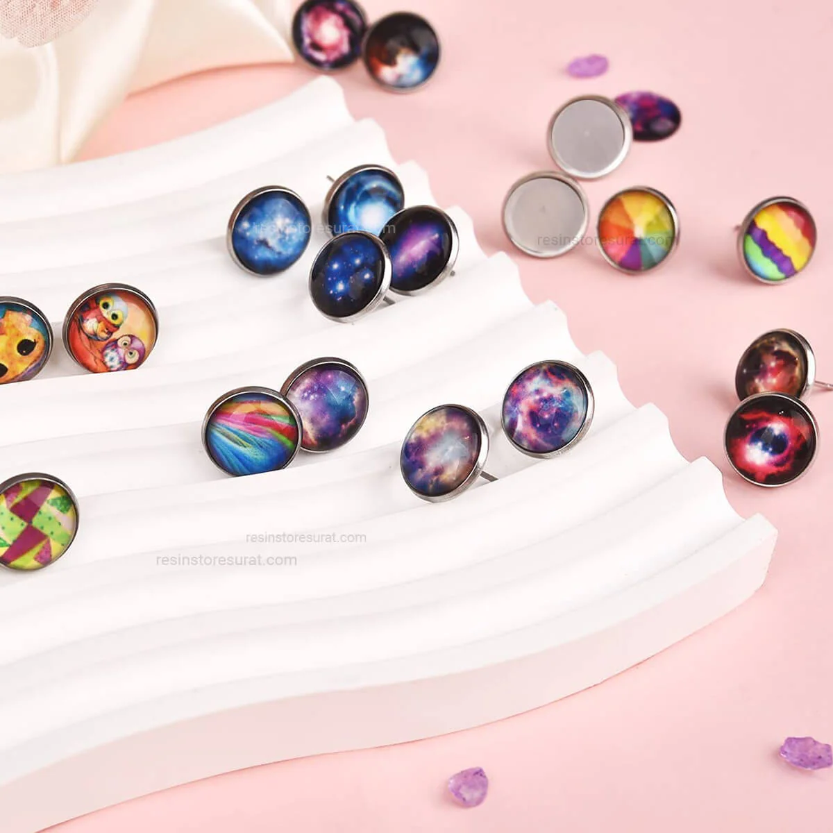 Silver Round Earring Resin Base - 4 pcs - Image 2
