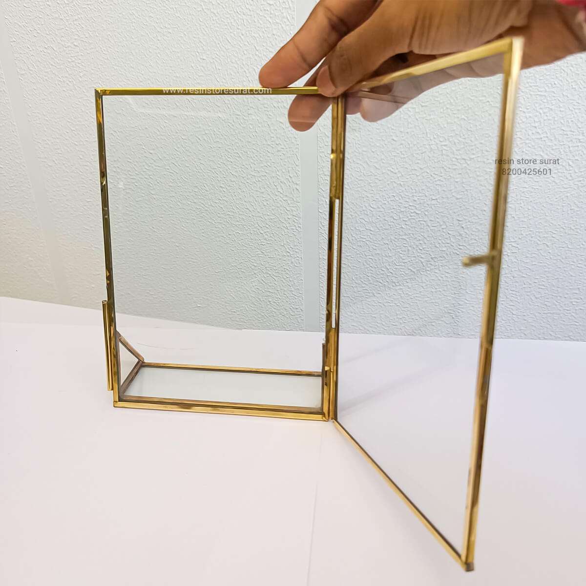 Vertical Vintage Frame With Stand - Image 4