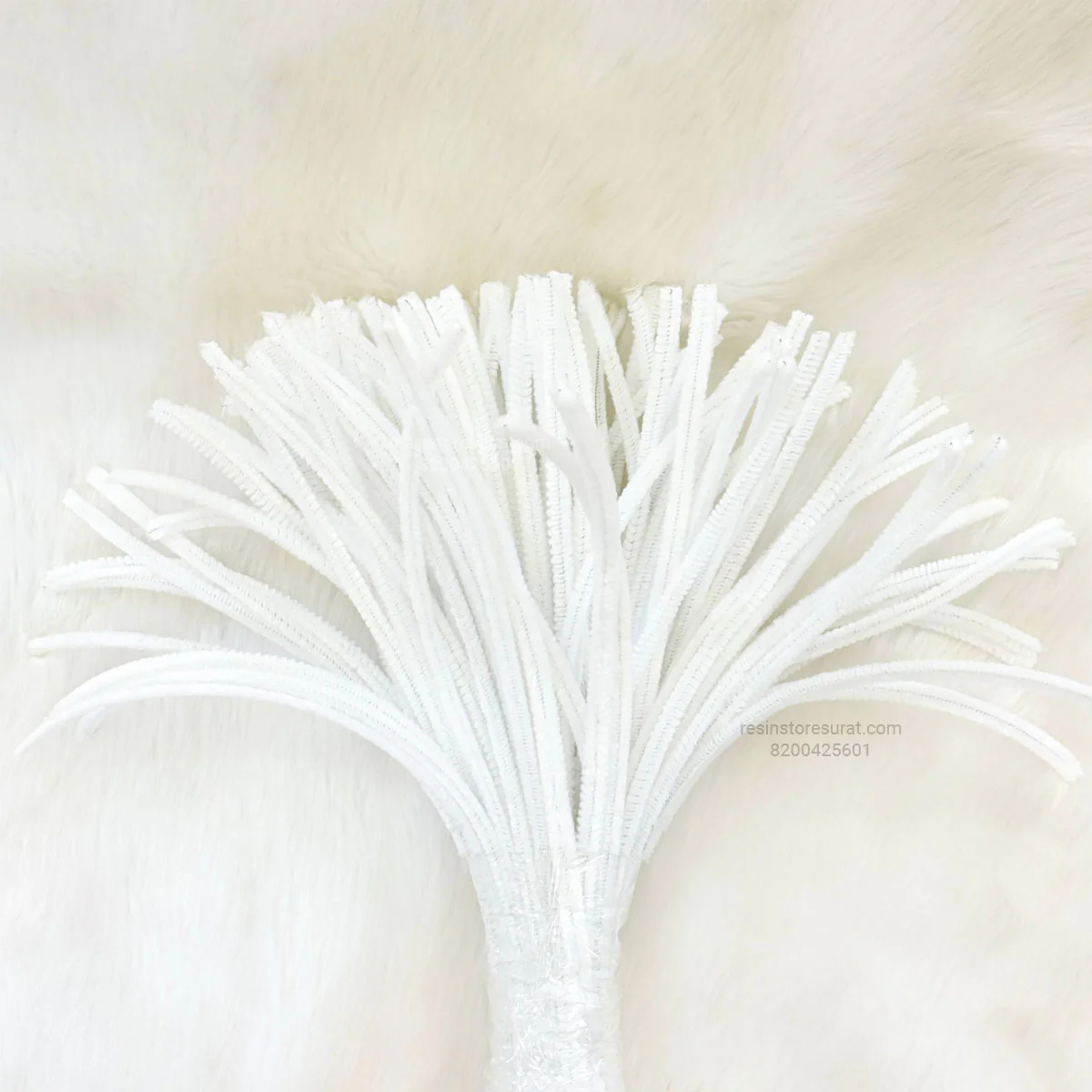 White Pipe Cleaner - P15